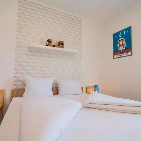 Magdolna In - Balaton 36166