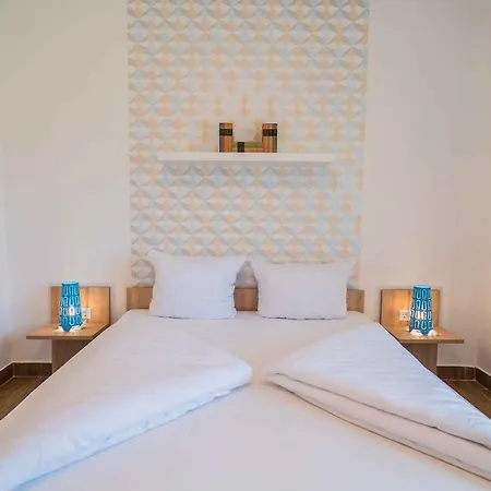 Magdolna In - Balaton 36166 شيوفوك