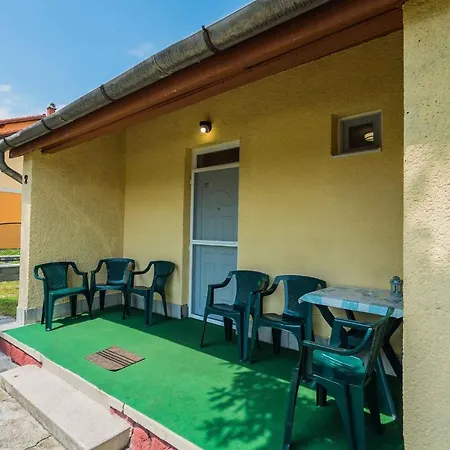 Magdolna In - Balaton 36166 * شيوفوك