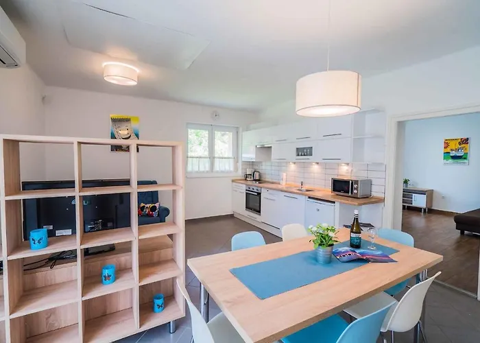 Magdolna In - Balaton 36166 Vakantiehuis Siófok