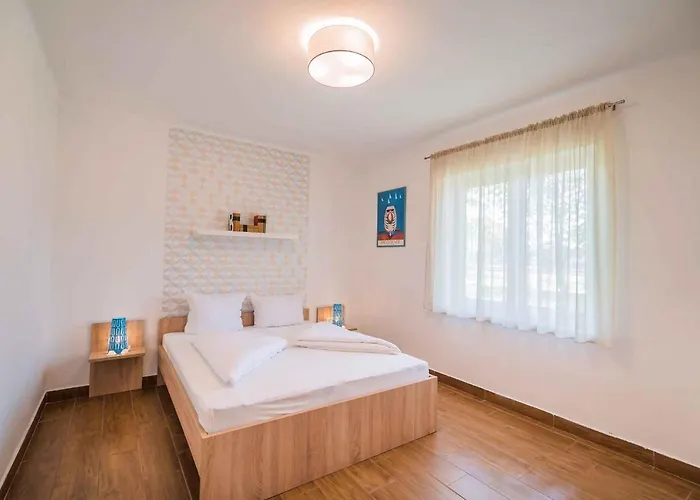 Vakantiehuis Magdolna In - Balaton 36166 *