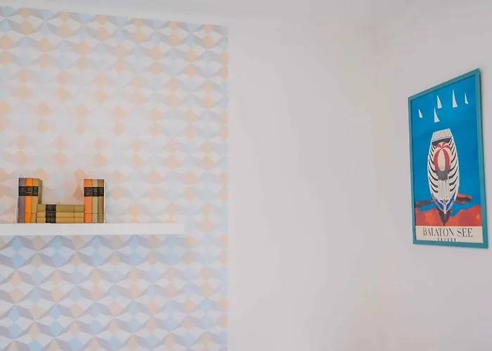 Magdolna In - Balaton 36166 *